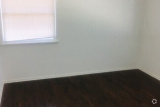 Building Photo - 10864 National Blvd