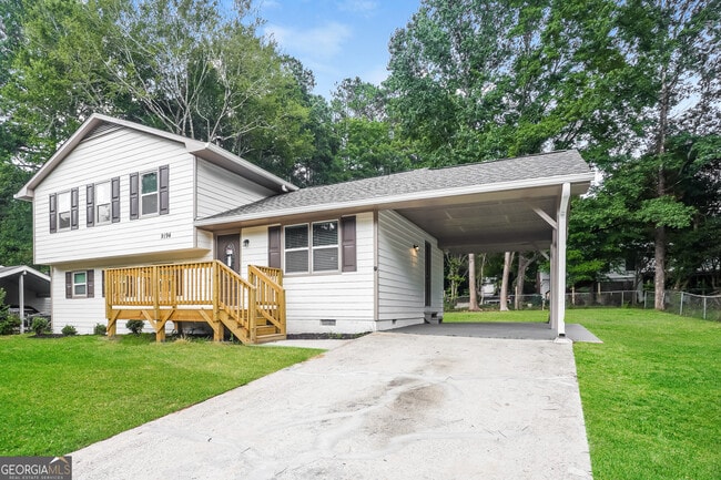 Building Photo - 9194 Greenwood Dr