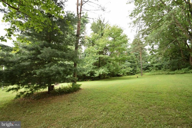 Foto del edificio - 987 Penns Park Rd