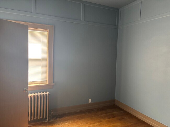 Foto del edificio - 5430 W Burnham St