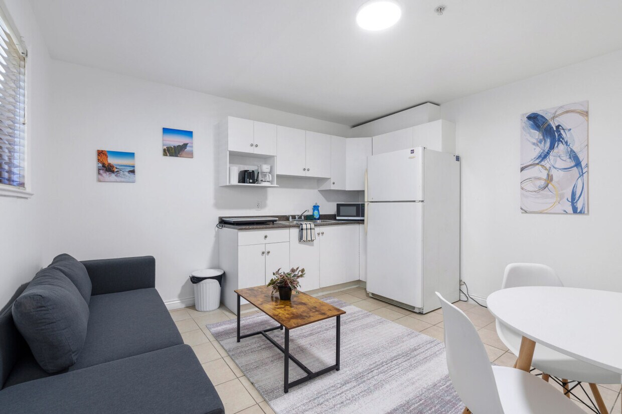 Photo principale - 6843 Fraser St