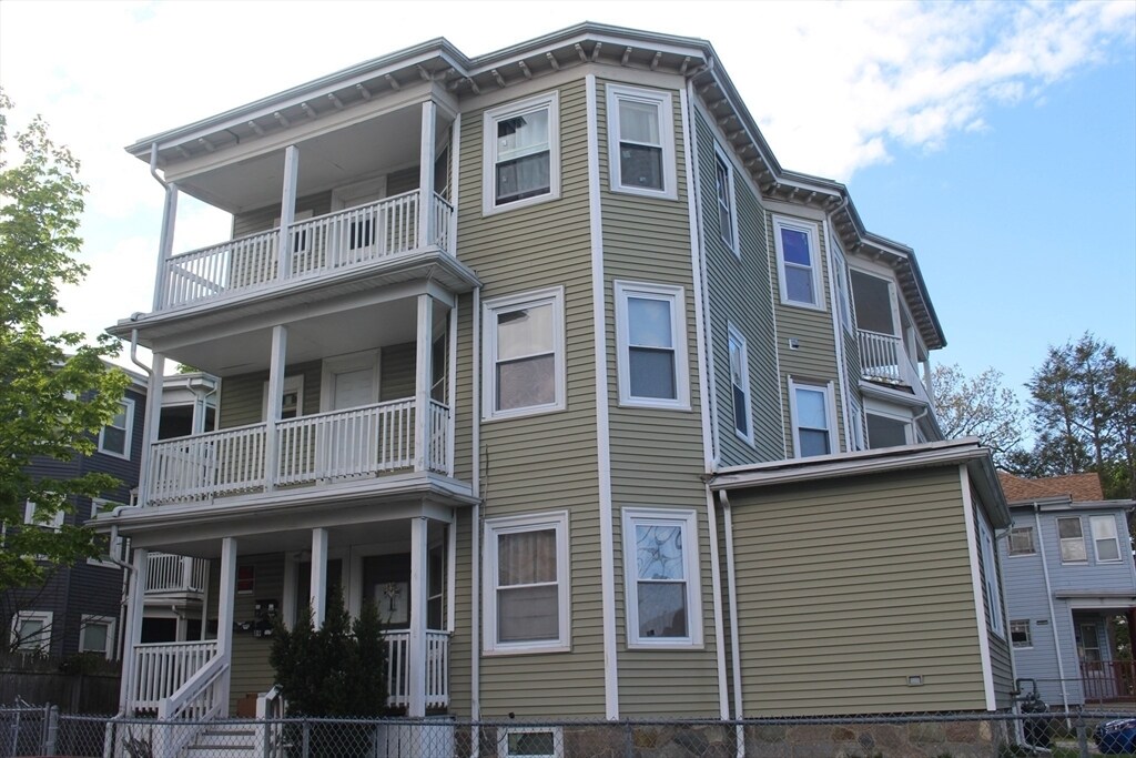 91 Hillberg Ave, Brockton, MA 02301 Townhome Rentals in Brockton MA