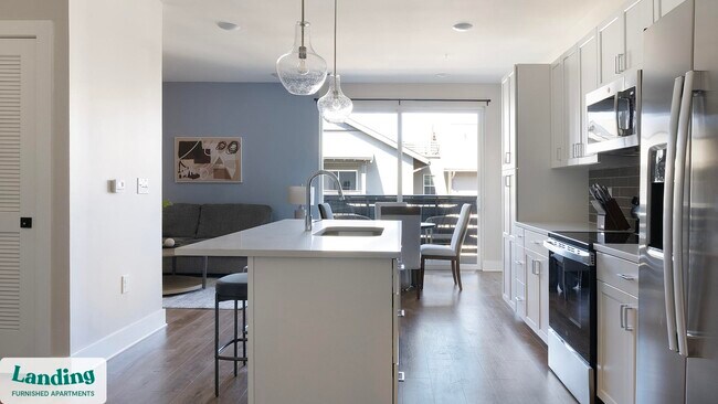 Foto del edificio - 1000 Forestview Dr