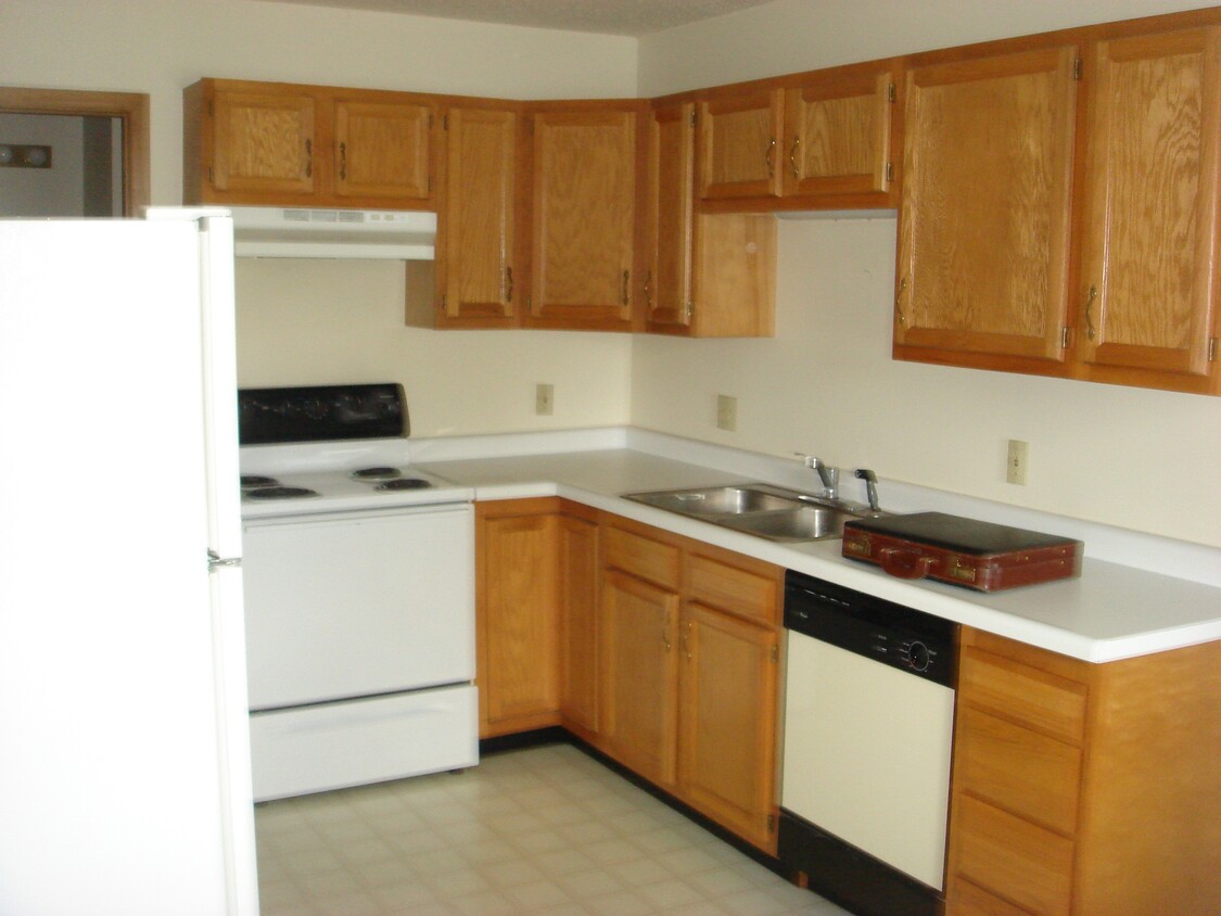 Foto principal - 820 Bruce Ct