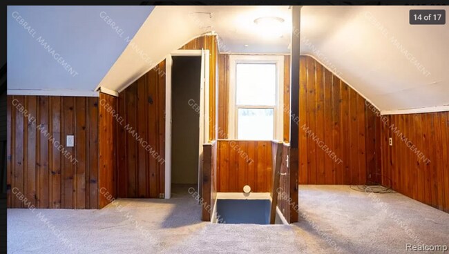 Building Photo - 8086 Jackson Ave