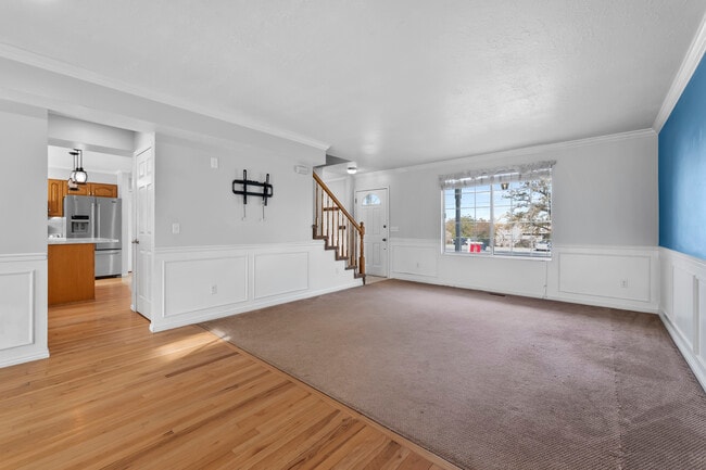 Foto del edificio - 283 W Clark St