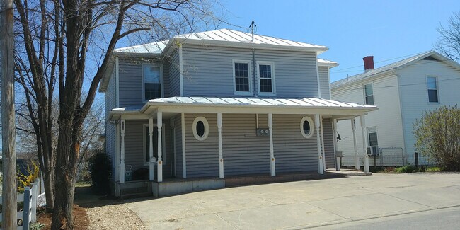 350 is left side of duplex - 350 collicello st