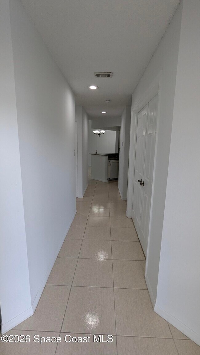 Foto del edificio - 1515 Huntington Ln