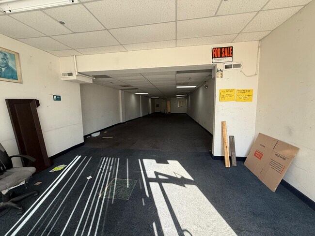 Foto del edificio - 4621 S Ashland Ave