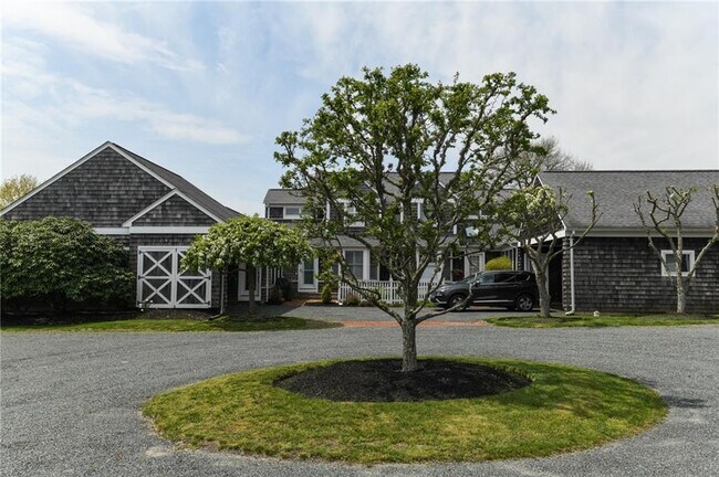 Foto del edificio - 1 Fox Dr