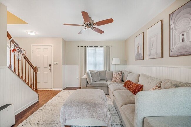 Foto del edificio - 4410 Caven Ct N