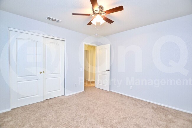Building Photo - 6629 W Rose Garden Ln