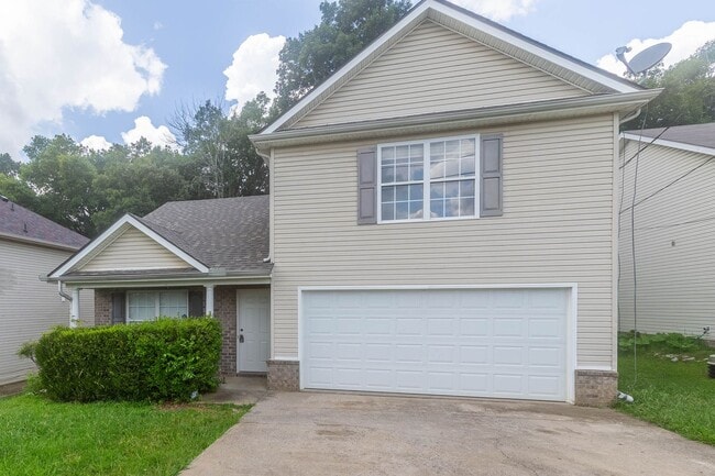 Photo - 752 Holland Ridge House