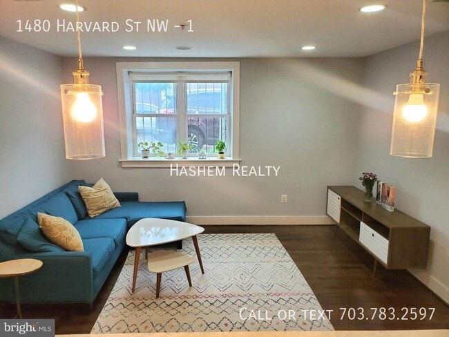 Building Photo - 1480 Harvard St NW