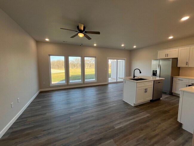 Building Photo - 81 SE 381st Rd