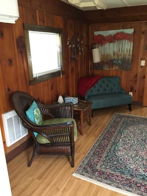 Building Photo - 1 bedroom in Flat Rock NC 28731