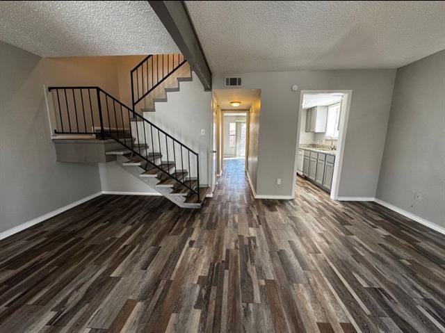 Building Photo - 6329 Walraven Cir