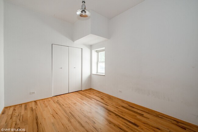 Foto del edificio - 913 N Honore St