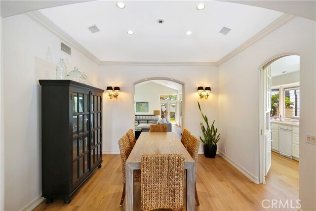 Building Photo - 308 Orchid Ave