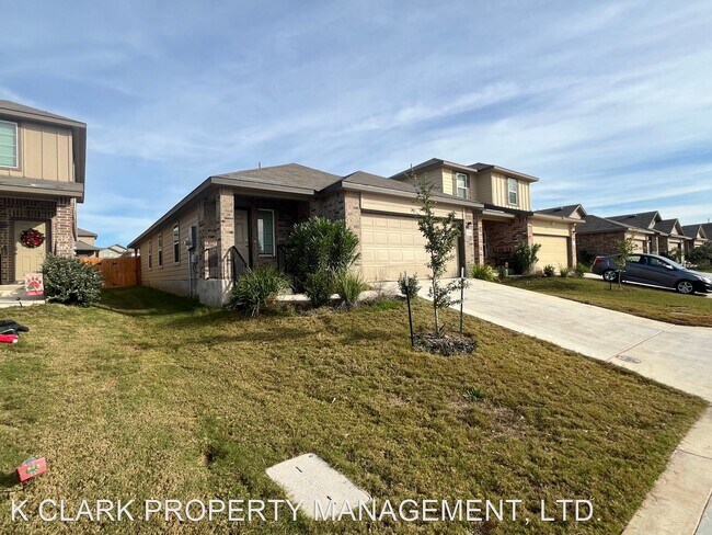 Foto del edificio - 3 br, 2 bath House - 324 Middle Green Loop
