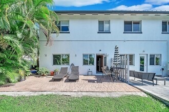 Building Photo - 2724 Treasure Cove Cir