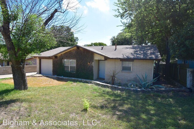 Foto del edificio - 3 br, 2 bath House - 6509 King George Dr.