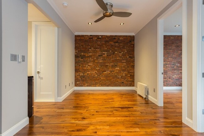 Building Photo - 199 E 3rd St