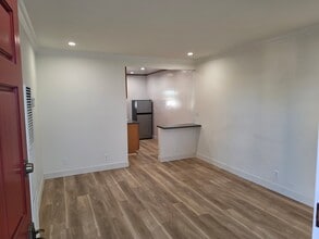 Building Photo - 1519 Armacost Ave