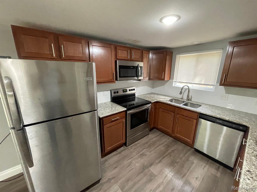 Foto principal - 216 Detroit St