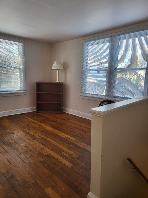 Foto del edificio - 119 E Mt Airy Ave