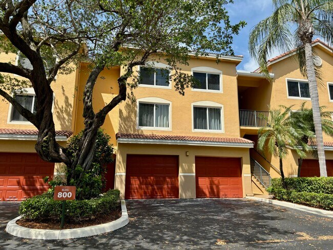 Foto del edificio - 800 Scotia Dr