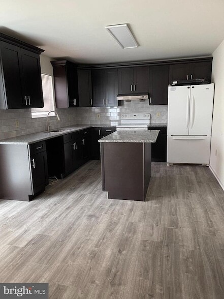 Building Photo - 4 Cognac Dr