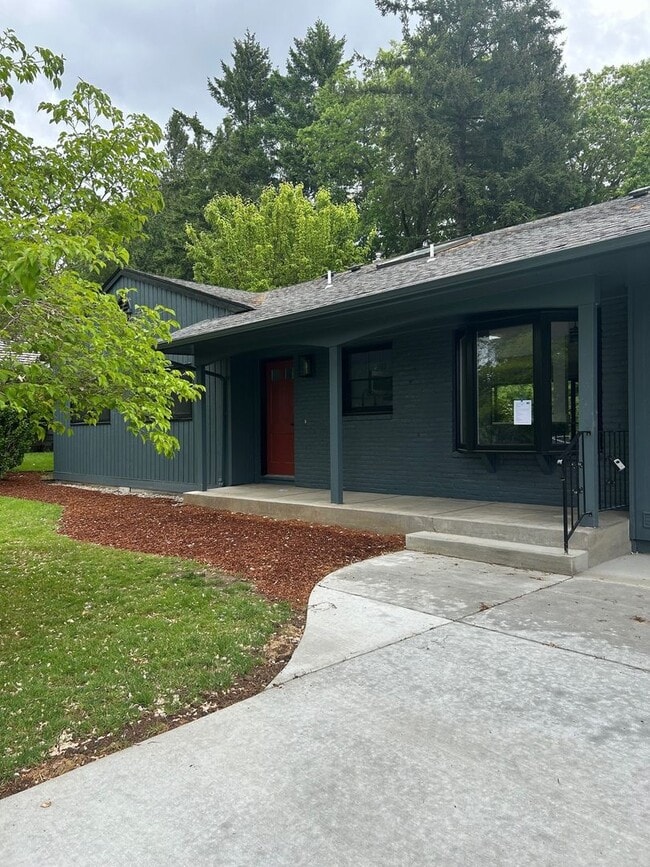 Building Photo - Completely Remodeled Home that Backs up to...