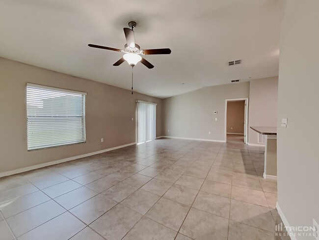 Foto del edificio - 14107 Covert Green Pl