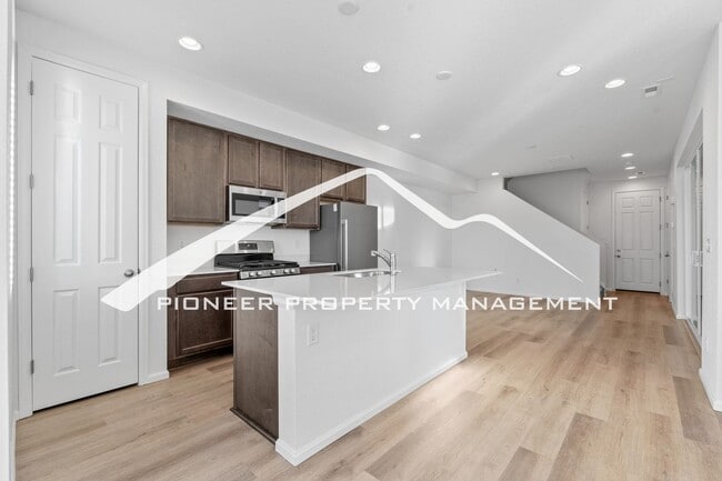 Building Photo - Fresh, Modern 3BR Home with AC, Washer/Dryer, 2-Car Garage and Water + Trash Included