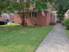 Building Photo - 1329 E Balview Ave