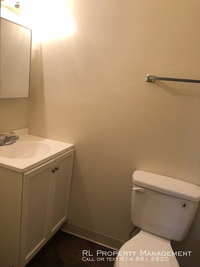 Building Photo - 2 bedroom in Columbus OH 43227