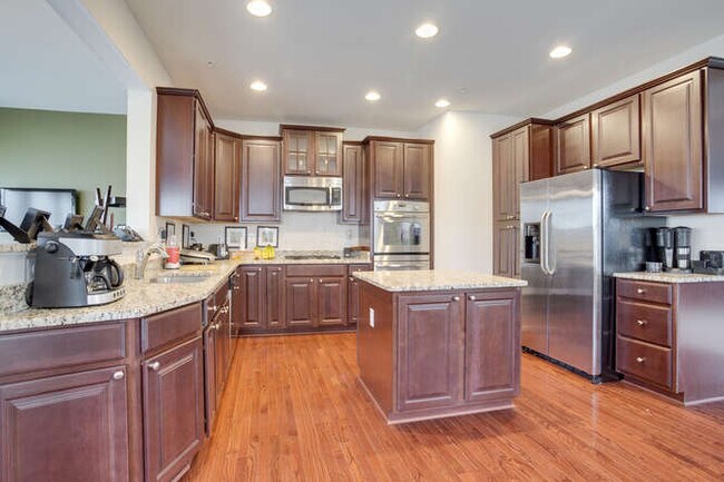 Building Photo - 2108 Congresbury Pl