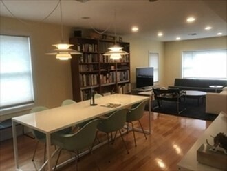 Foto del edificio - 11 Oak St