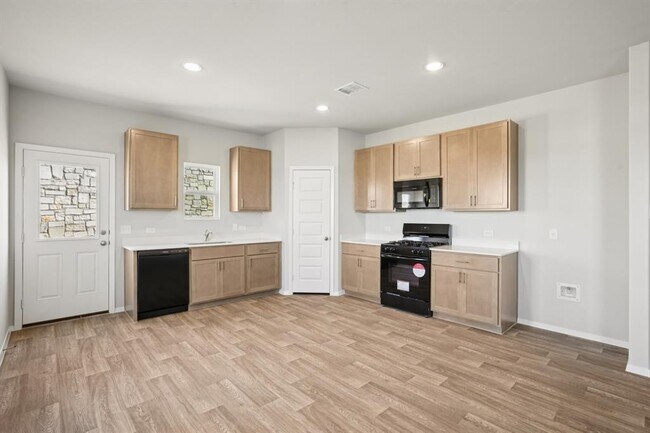 Building Photo - 11905 Murano Dr