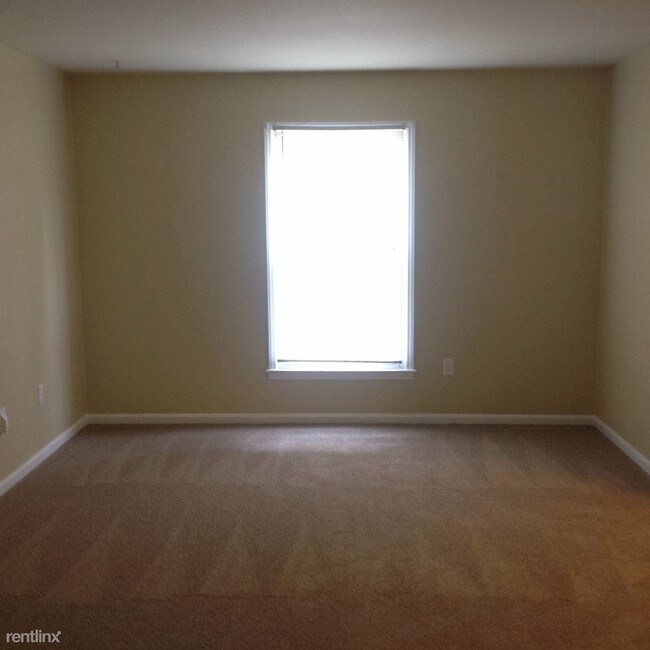 Building Photo - 5842 Mullis Rd