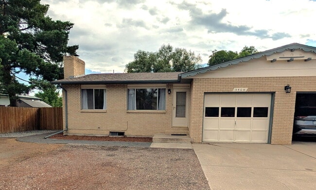 Building Photo - 3504 N Taft Ave