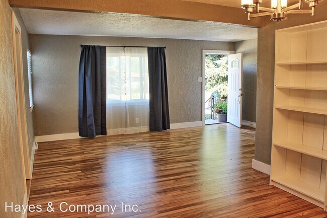 Building Photo - 3 br, 2 bath House - 316 Gilbert St.