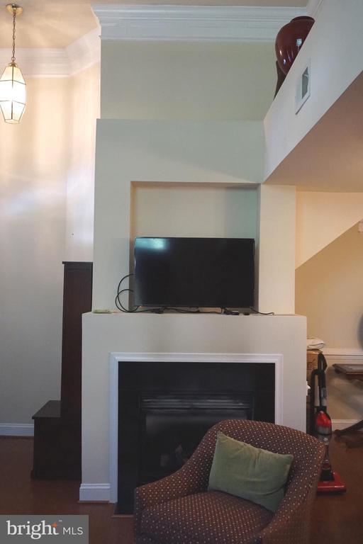 Foto del edificio - 901 Pine Forest Ln