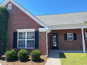 Building Photo - 3703 Merestone Dr