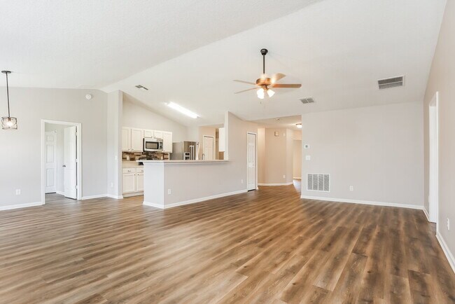 Foto del edificio - 2861 Taylor Hill Dr