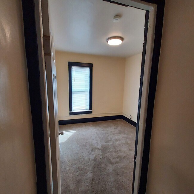 Foto del edificio - 706 Cedar St