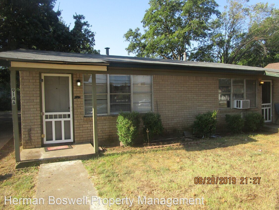 914 W Sanford St, Arlington, TX 76012 House Rental in Arlington, TX