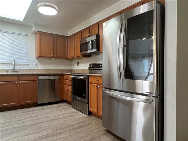 Building Photo - Charming 3 bedroom Auburn Home