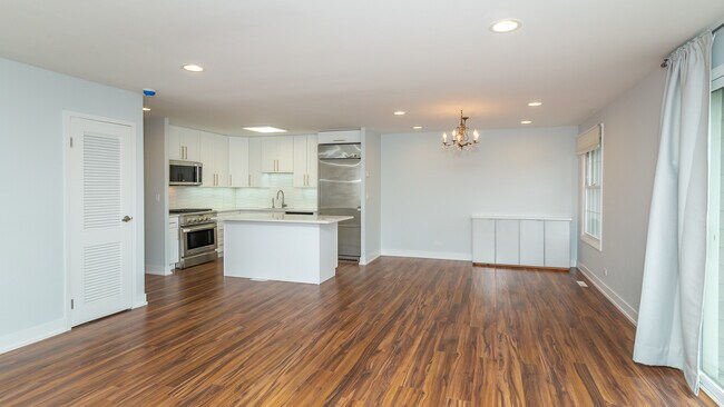Foto del edificio - 1220 Park Ave W